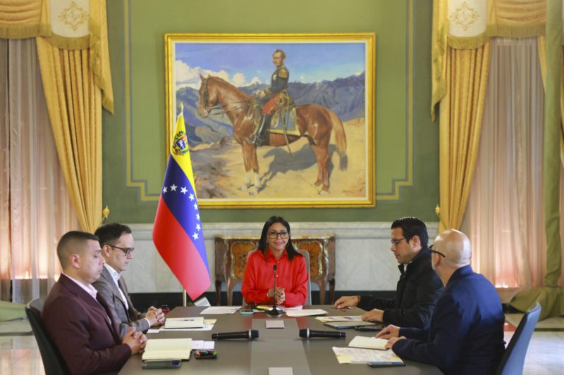 Informes de inteligencia de EE. UU. ponen en duda la cooperación de Delcy Rodríguez: análisis, reacciones y desafíos para Venezuela