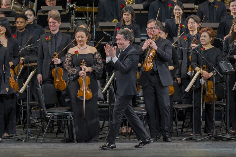 Dudamel reivindica el poder de la música en Nueva York: una noche histórica en el Radio City Music Hall