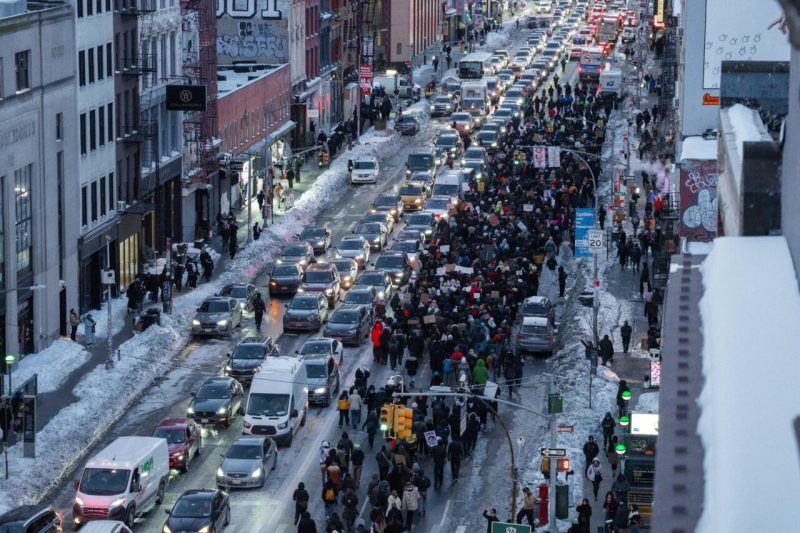 Nueva York registra 13 muertes relacionadas con el frío desde finales de enero por ola invernal histórica