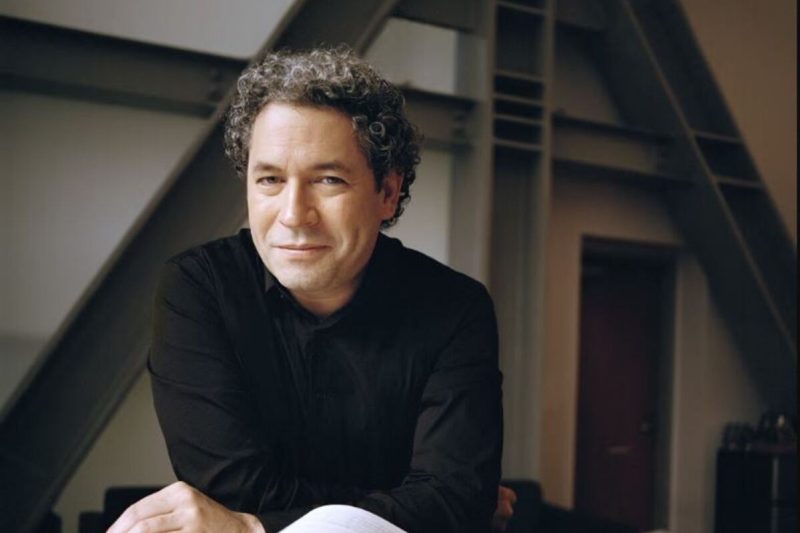 Herb Alpert premia a Gustavo Dudamel con reconocimiento histórico y un millón de dólares