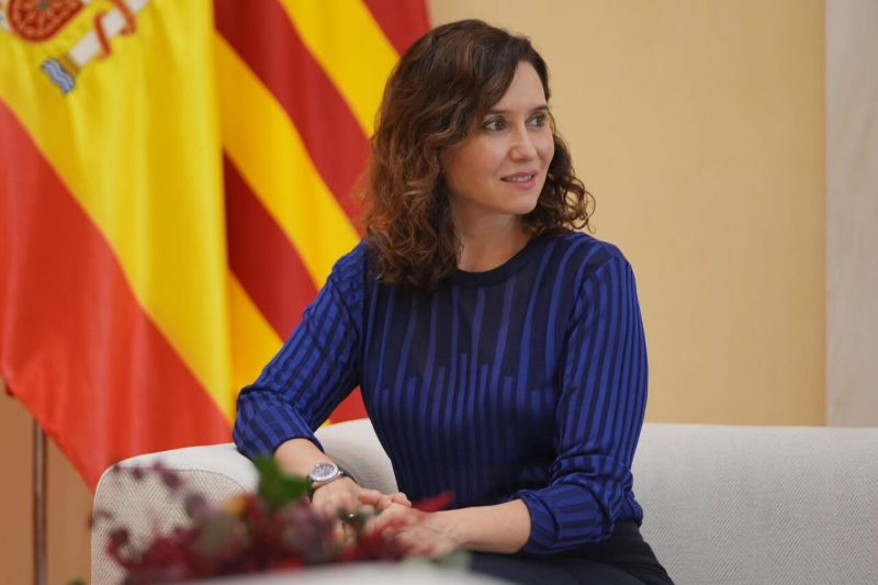 Isabel Díaz Ayuso compara México con Venezuela y Cuba y pide que “recupere su libertad” en evento en Mar-a-Lago