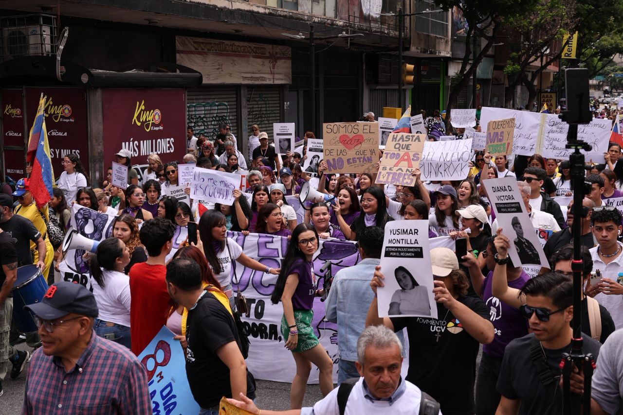 8M en Venezuela: exigen libertad para las presas políticas durante movilización en Caracas