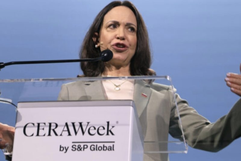 María Corina Machado presenta en CERAWeek plan energético para reactivar Venezuela