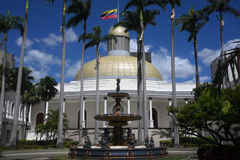 Asamblea Nacional convoca debate para aprobar ley de minas en Venezuela