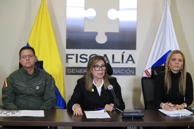 Ordenan captura de guerrilleros implicados en la muerte de Uribe en Colombia