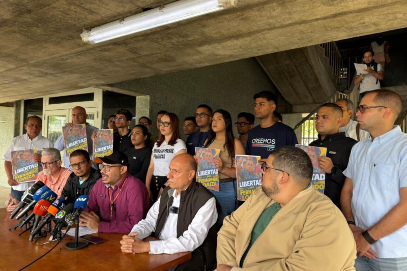 Ex presos políticos denuncian retrasos en la ley de amnistía en Venezuela