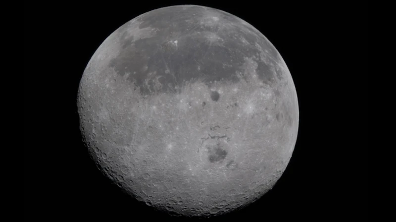 Imágenes del lado oculto de la Luna Artemis II sorprenden a la tripulación y marcan un hito histórico